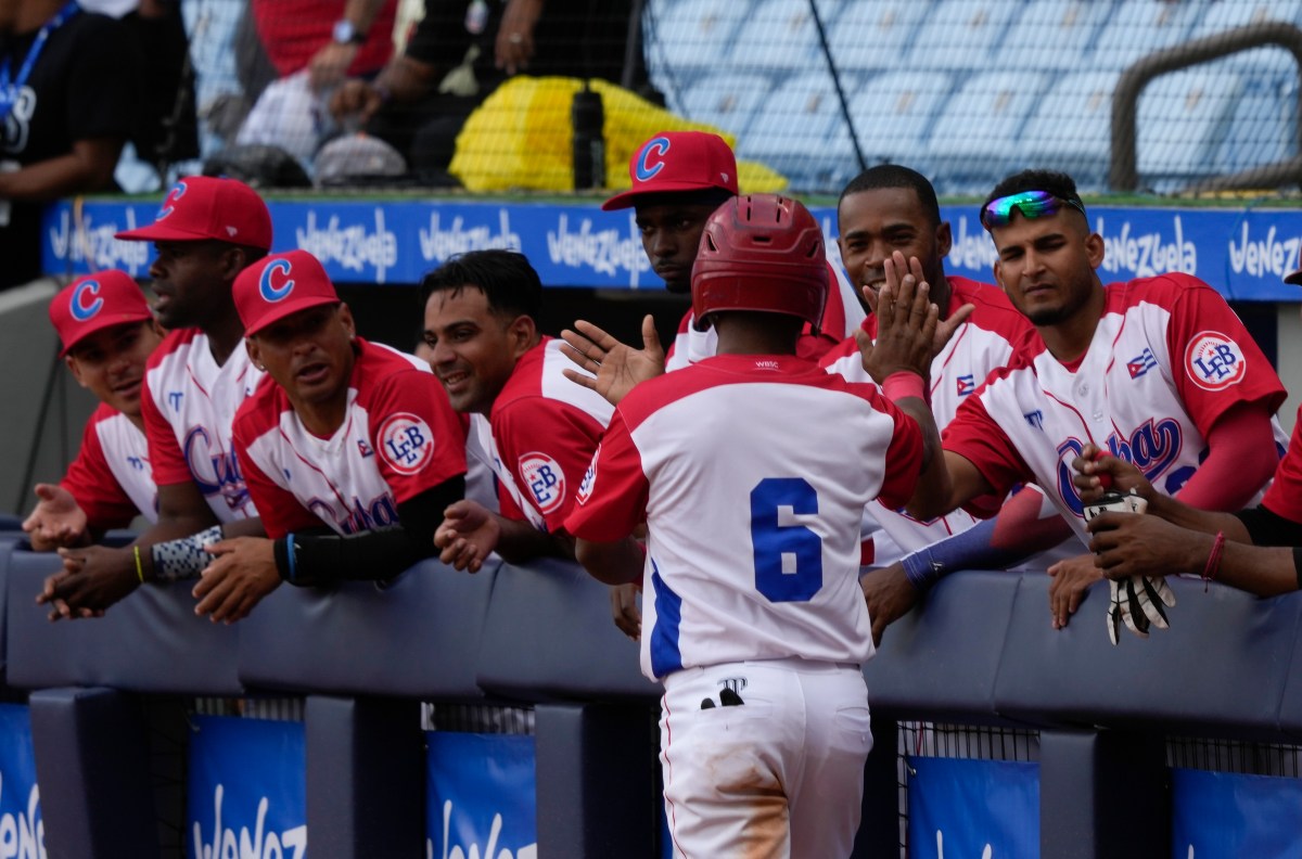 Cuba & Caribbean Series: Exclusion Row