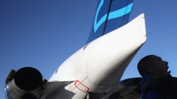 ICE Detains And Deports Undocumented Immigrants From Arizona