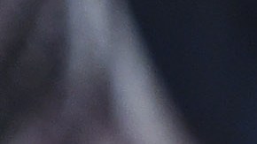 Manny Pacquiao y Francisco Valcárcel, de la OMB, con el cinturón del organismo.