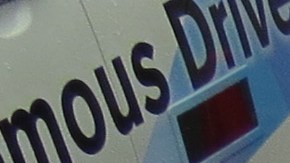 En 2018, Nissan planea introducir la tecnología que permite a un vehículo negociar autónomamente los peligros y cambiar de carril.