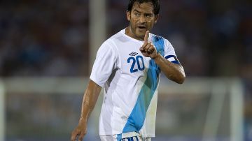 Carlos Ruiz, jugador estrella del combinado guatemalteco está a un gol de record. /MEXSPORT