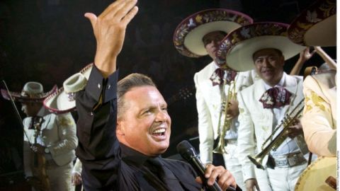 Luis Miguel vuelve a los escándalos tras las indiscreciones de un exempleado.