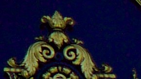 Vecinos, activistas y organizaciones de La Misión protestaron en la alcaldía de San Francisco por la crisis de vivienda y la inactividad del municipio al respecto.