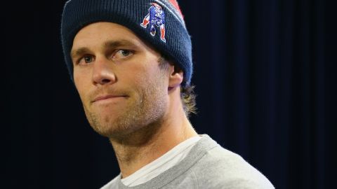 Tom Brady, el día que negó saber algo sobre los balones desinflados.