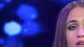 La joven permanece en estado crítico en un hospital de Diyarbakir.