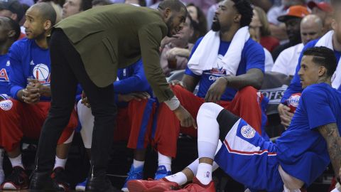 Chris Paul ni siquiera se uniformó en los dos primeros juegos de la serie.