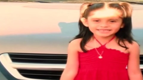 La menor Alondra.