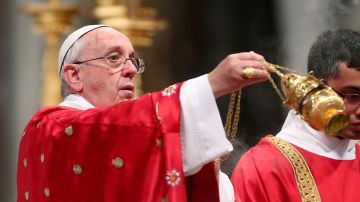 Pope Francis celebrates the Pentecostal mass at Saint Peter