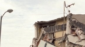 El destructor terremoto de Northridge en 1994 tuvo una magnitud de 6.7 en la escala de Richter.