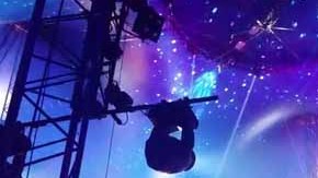 La trágica escena fue captada por uno de los asistentes.