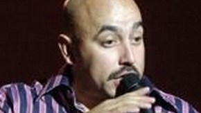El cantante aclaró porque no asistirá al Jenni Vive 2015.
