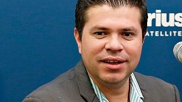 Medina dejó el grupo en 2016.