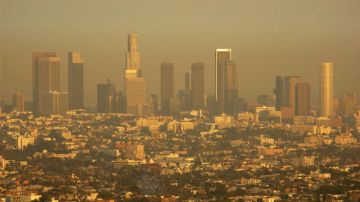 Capa de contaminación en Los Ángeles (Getty Images)