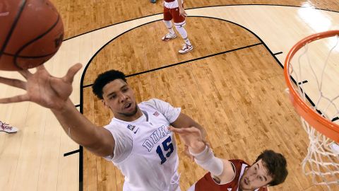 Jahlil Okafor, el centro de Duke, aparece como la selección lógica para los Lakers este jueves en el Draft.