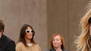 La vida pasada de la maniquí explica en parte por qué en esta la música tiene una importancia tan especial para ella.