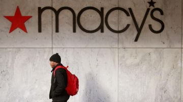 Macys To Slash 7000 Jobs In Order To Cut Costs