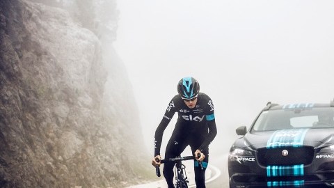 jaguar_f-pace