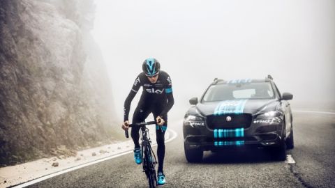 jaguar_f-pace