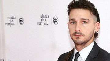 Shia LaBeouf no parece superar sus problemas con el alcohol.