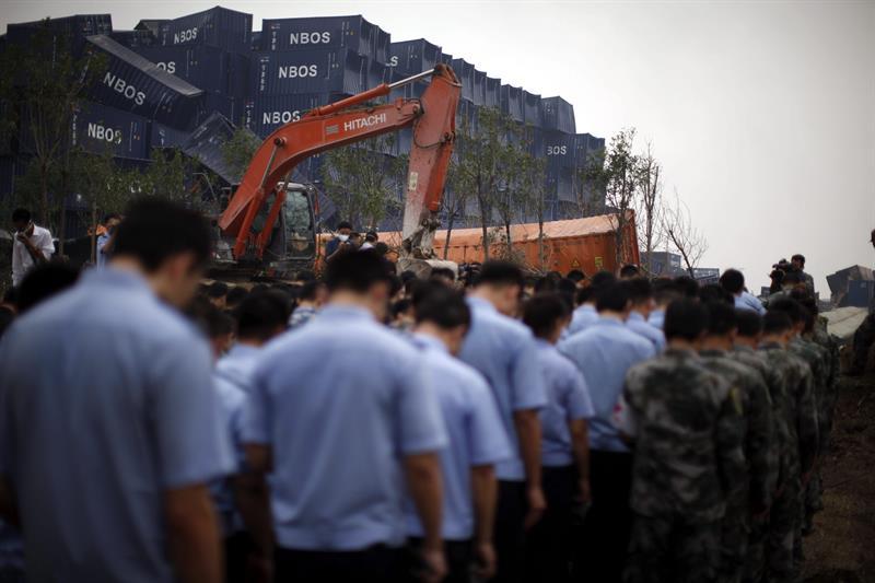 El acto se celebró seis después de la tragedia, como manda la tradición china.