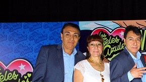 El grupo Los Ángeles Azules está conformado por los hermanos y hermanas Mejía.