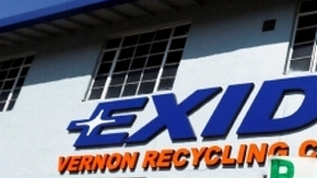 El Departamento de Control de Sustancias Tóxicas (DTSC) inició el año pasado la limpieza del plomo que contamina a decenas de viviendas alrededor de la planta de Exide. /ARCHIVO