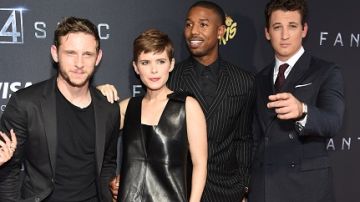 Los protagonistas Jamie Bell, Kate Mara, Michael B. Jordan y Miles Teller en la premier de "Fantastic Four" en la ciudad de Nueva York.