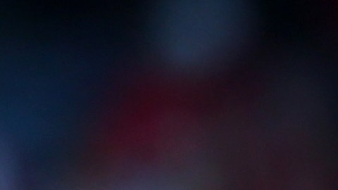 David Murphy es felicitado por sus compañeros de los Angels luego de batear el hit de la victoria.