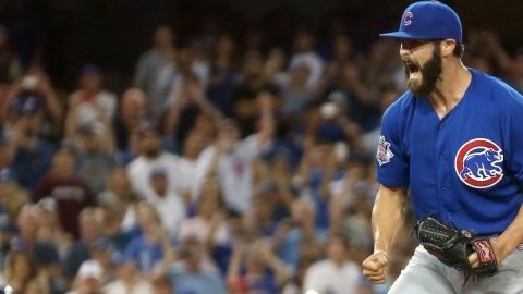 Así reaccionó Jake Arrieta, de los Cachorros, tras completar su juego sin hit ni carrera el domingo contra los Dodgers.