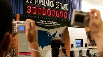 U.S Population Hits 300 Million