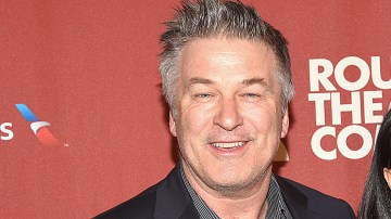 Hilaria Baldwin y Alec Baldwin.