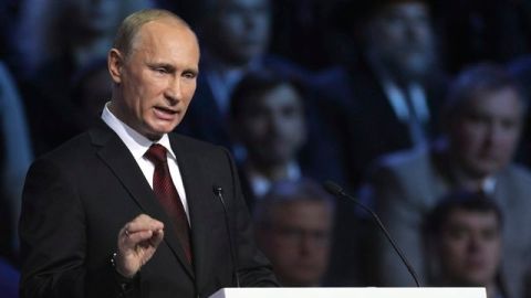 Vladimir Putin en 1999Derechos de autor de la imagenGETTY IMAGES
Image caption
Antes de presidir Rusia, Putin trabajó en los servicios de inteligencia rusos. Archivo/EFE