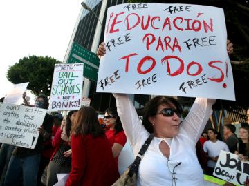La lucha de los docentes de Los Ángeles no termina.