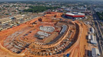 La obras de transporte para la Copa del Mundo en la sede de Cuiabá, Brasil, se han incrementado en  390 millones de dólares.