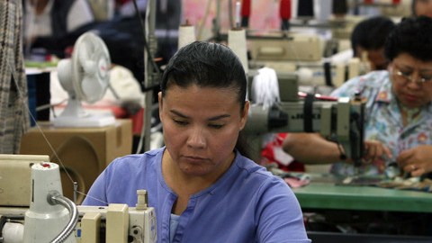 Las expectativas de empleo para el próximo trimestre parecen ser mejores en los sectores de manufactura de bienes no duraderos.