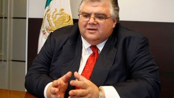 Agustín Carstens,  gobernador del Banco de México.