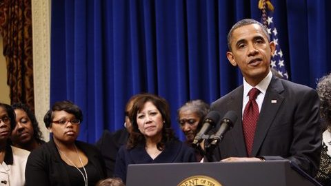 El presidente  Barack Obama,  durante el acto 'We Can't Wait', en Washington DC ayer. Se espera que apruebe los fondos.