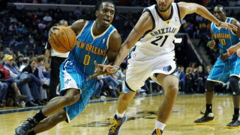 El jugador Greivis Vásquez (21) disputó 70 partidos y logró promedios de 3.6 puntos y 2.2 asistencias la temporada pasada con Memphis.