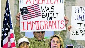 En Carolina del Sur los activistas luchan en corte contra une medida que penaliza a quienes ayudan a indocumentados.