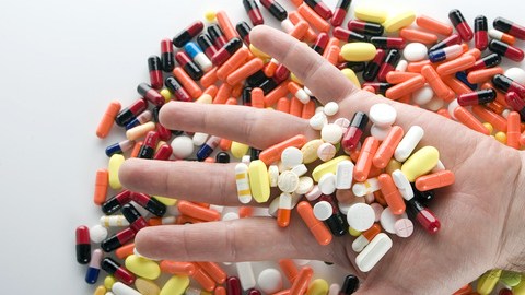 La campaña busca prevenir accidentes con medicamentos entre los más pequeños, que según los los Centros de Control y Prevención de Enfermedades causan miles de visitas a salas de emergencias cada año.