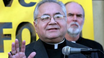Gabino Zavala, obispo auxiliar de la Región Pastoral de San Gabriel,  ya no ejercerá el ministerio y vivirá en privado.