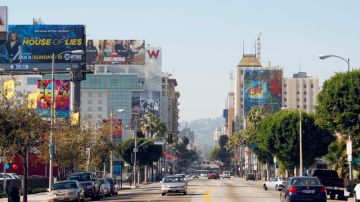 En el famoso bulevar Hollywood  la mayoría de los edificios tienen una altura máxima de doce pisos, pero eso podría pronto cambiar.