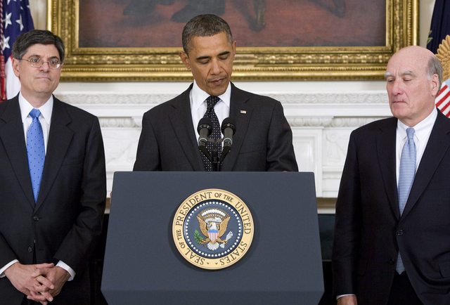 Barack Obama anuncia la dimisión del jefe de Gabinete de la Casa Blanca, ayer.