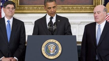 Barack Obama anuncia la dimisión del jefe de Gabinete de la Casa Blanca, ayer.