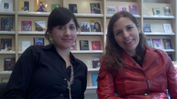 Marcela Guerrero (izq.) y Maria Gaztambide, del Centro Internacional para el Arte de las Américas  en Houston.: