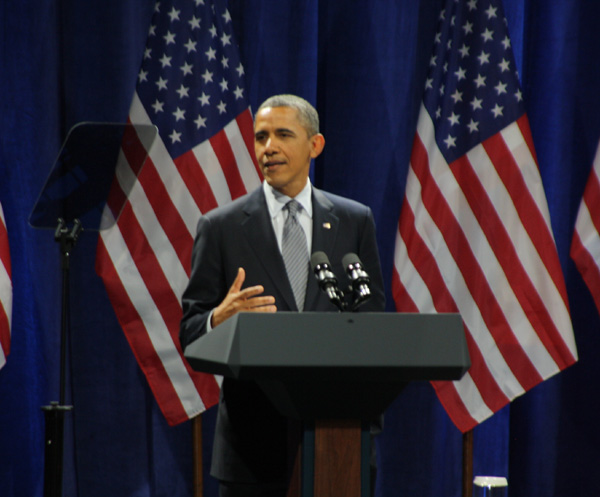 El presidente Barack Obama esta tarde en el UIC Forum, en Chicago.