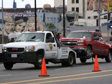 Las compañías de grúas se oponen al cambio de protocolo para el decomiso de autos de los indocumentados.