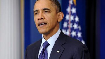 Barack Obama ante prensa por recortes de impuestos.