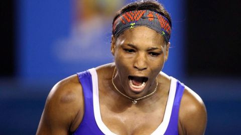 Serena Williams suelta toda su furia al final de la jornada.