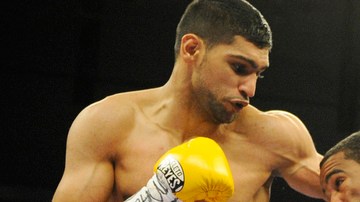 Amir Khan ha sido muy solidario, aportando su mayor esfuerzo en la lucha contra el coronavirus.